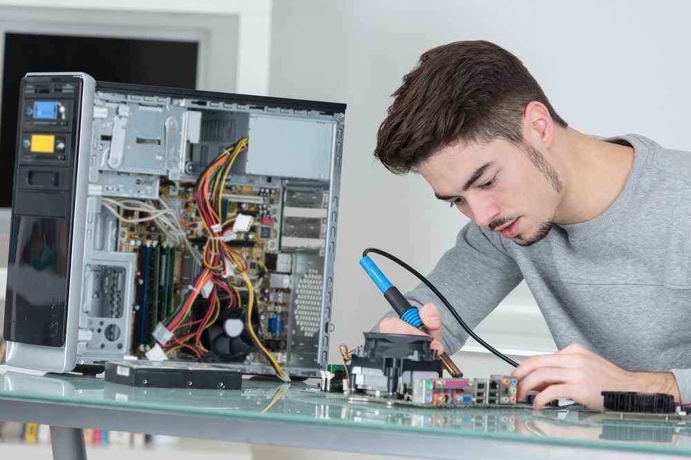 Importance of Regular Maintenance and Repair for Business Computers